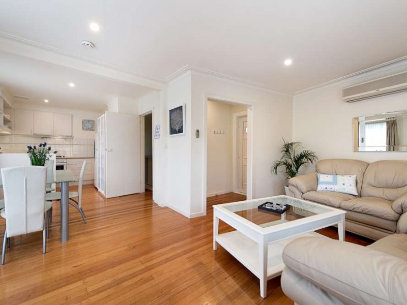 2/23 Clyde Street, Surrey Hills VIC 3127