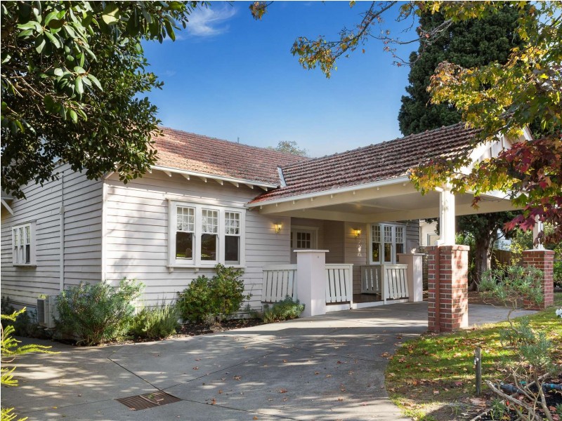 1/9 Boronia Street, Surrey Hills VIC 3127