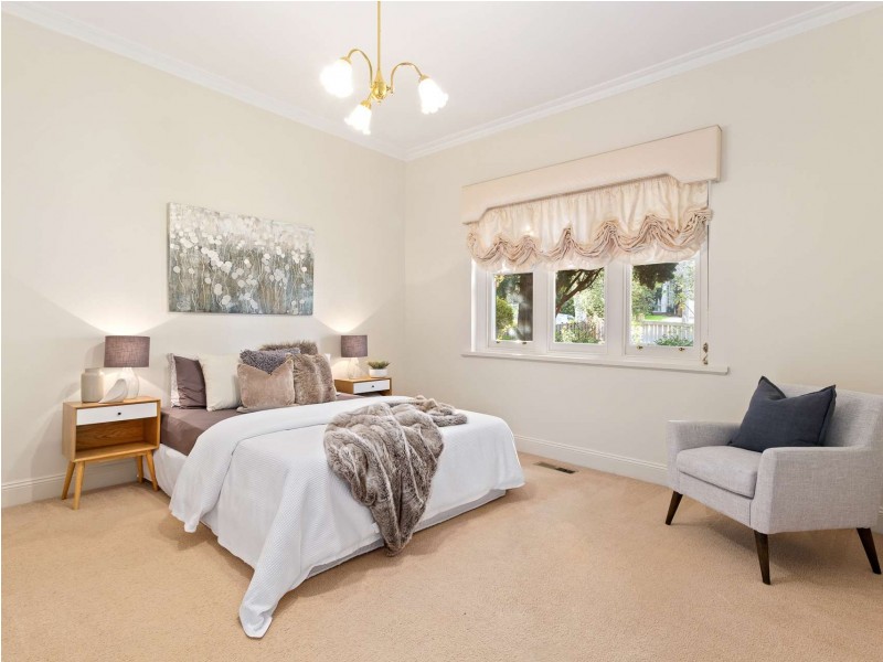 1/9 Boronia Street, Surrey Hills VIC 3127