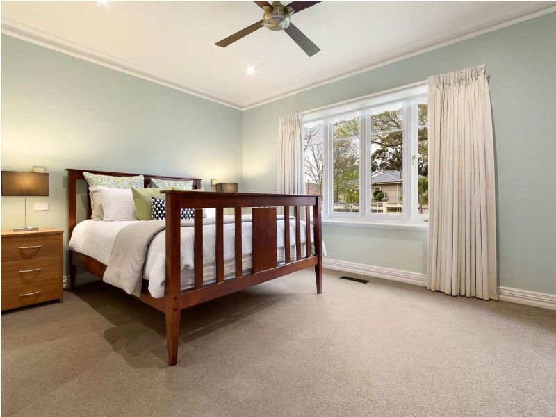 10 Cunningham Street, Box Hill VIC 3128