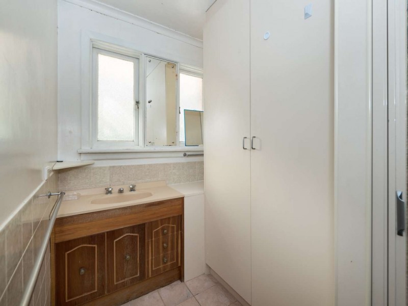 17 Bennett Avenue, Mount Waverley VIC 3149