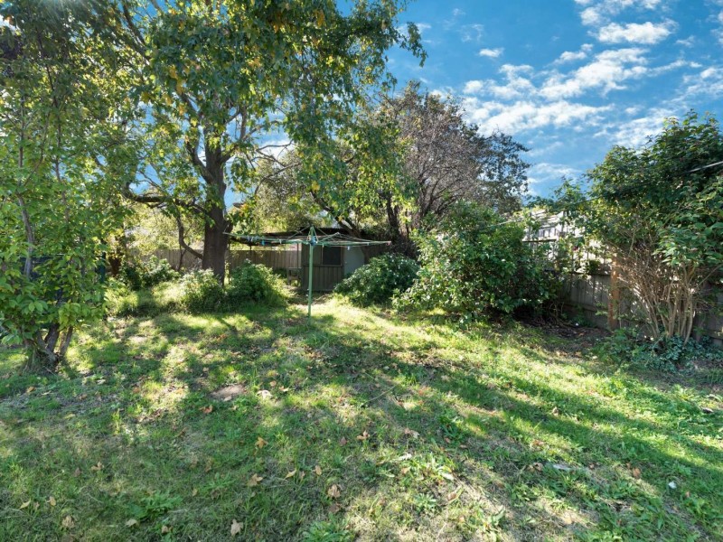 17 Bennett Avenue, Mount Waverley VIC 3149