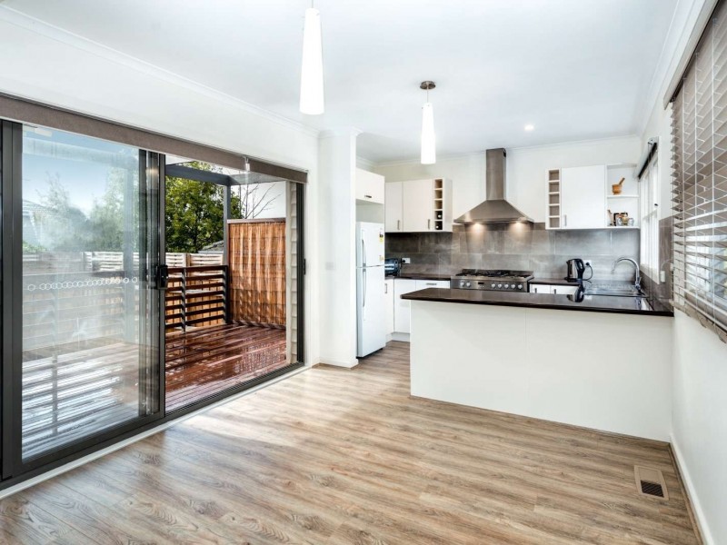 1/15 Reserve Road, Ringwood VIC 3134