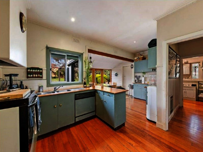 14 Olympiad Crescent, Box Hill North VIC 3129