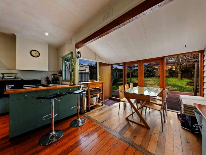 14 Olympiad Crescent, Box Hill North VIC 3129