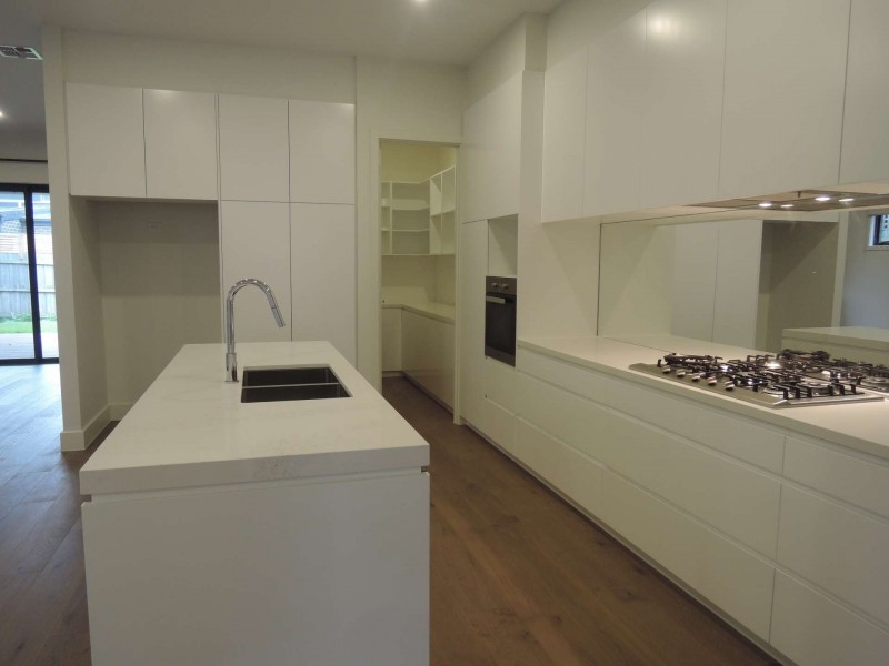 8A Clyde Street, Box Hill North VIC 3129