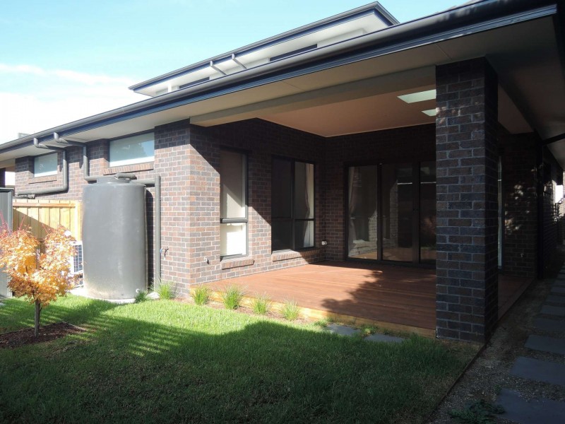 8A Clyde Street, Box Hill North VIC 3129