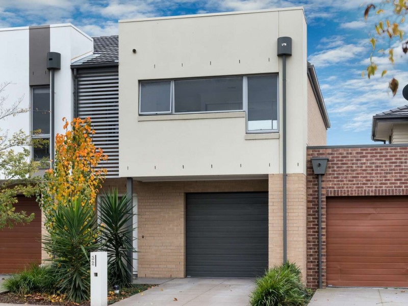 32 Ellis Park Avenue, Mulgrave VIC 3170