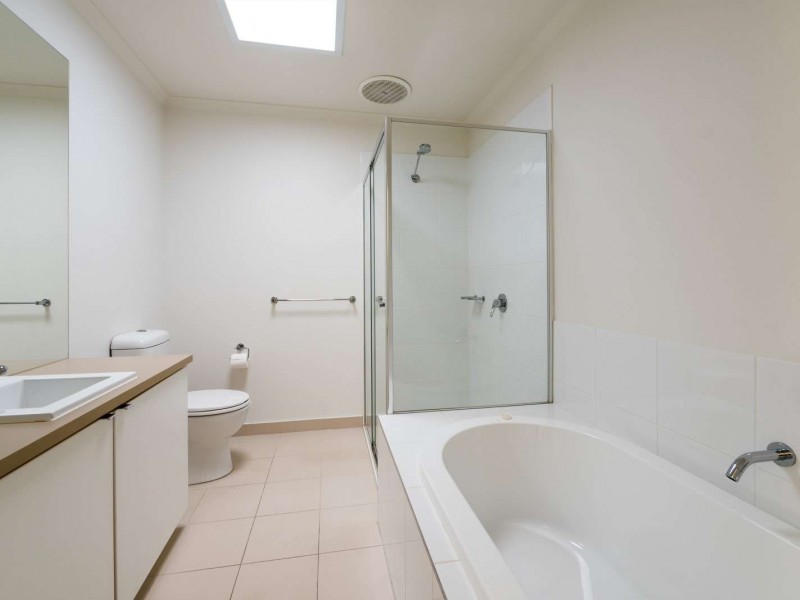 32 Ellis Park Avenue, Mulgrave VIC 3170