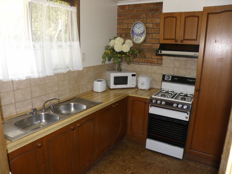 2/30 Ashted Road, Box Hill VIC 3128