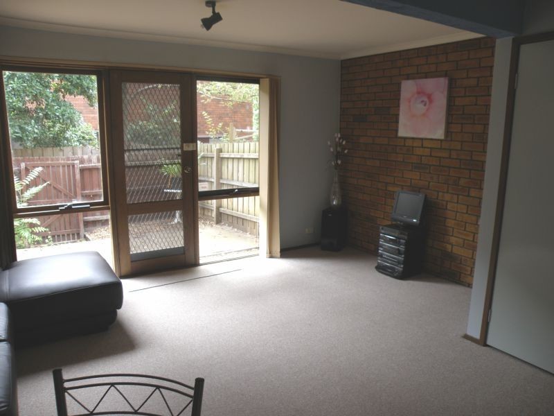 2/30 Ashted Road, Box Hill VIC 3128
