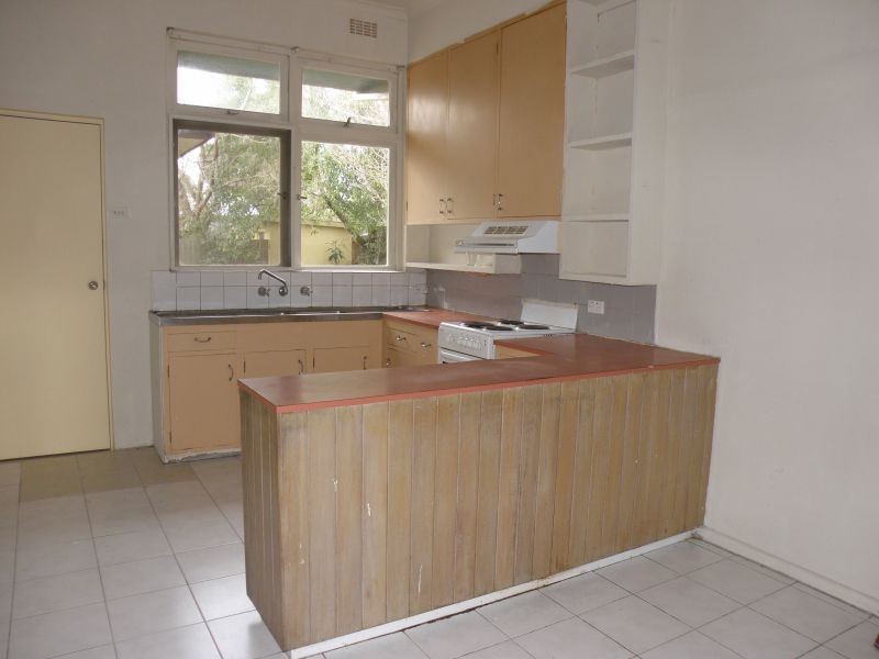 28 Springfield Road, Blackburn North VIC 3130