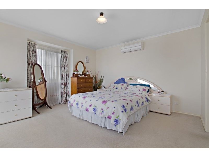 8 Mitchell Court, Berwick VIC 3806