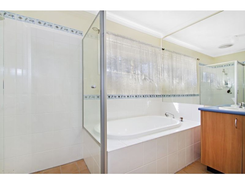 30 Lodge Crescent, Berwick VIC 3806