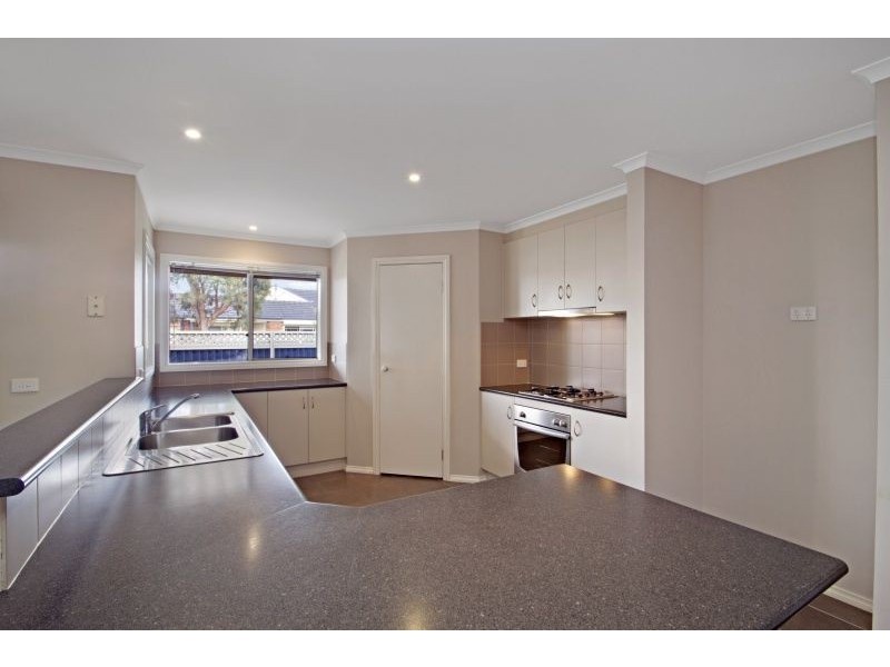 64 Shearwater Drive, Pakenham VIC 3810