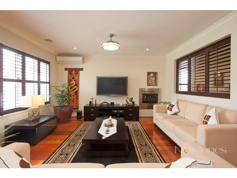 2 Brennan Court, Berwick VIC 3806