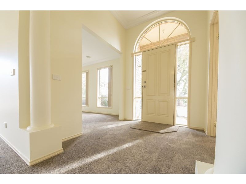 41 Ardblair Terrace, Narre Warren South VIC 3805