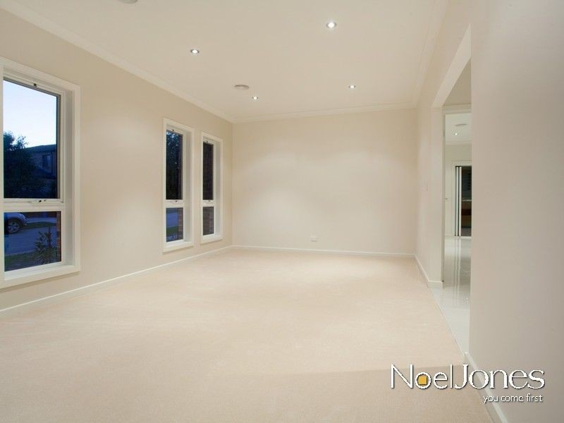 40 Piermont Drive, Berwick VIC 3806