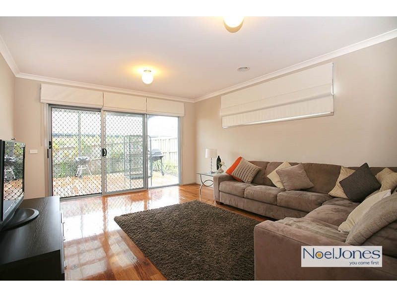 99 Marisa Crescent, Berwick VIC 3806