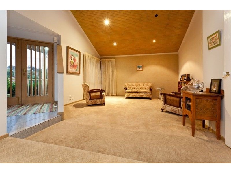 88 Avebury Drive, Berwick VIC 3806