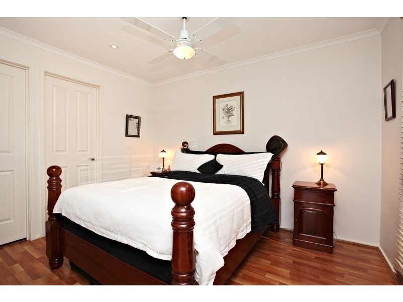 2 Insignia Crescent, Berwick VIC 3806