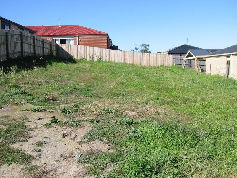 10 Ayesha Rise, Pakenham VIC 3810