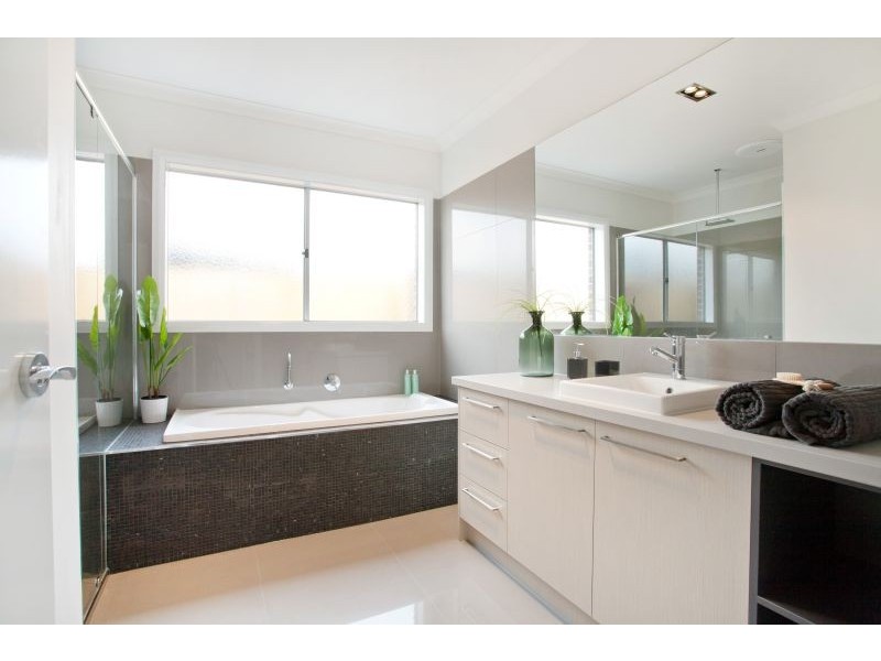 Cranbourne North VIC 3977