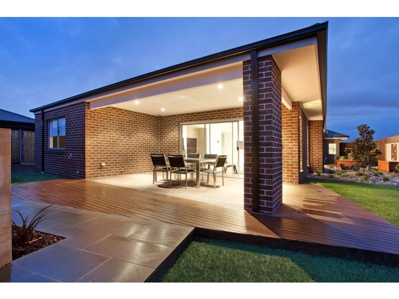 Cranbourne North VIC 3977