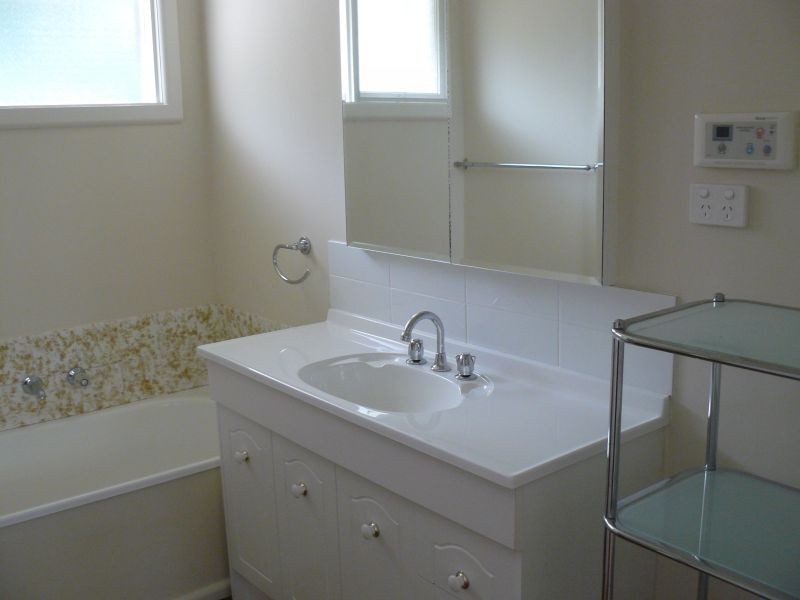 10 Ayr Court, Berwick VIC 3806