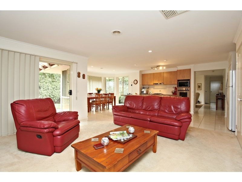 7 Duffy Court, Berwick VIC 3806