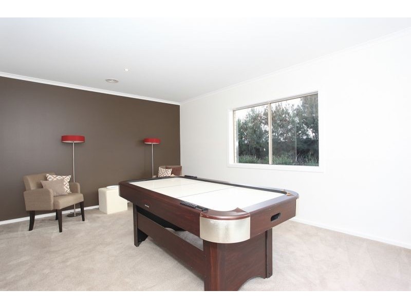 5 Parry Drive, Narre Warren VIC 3805