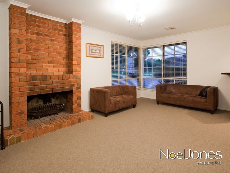 4 Adele Court, Narre Warren VIC 3805
