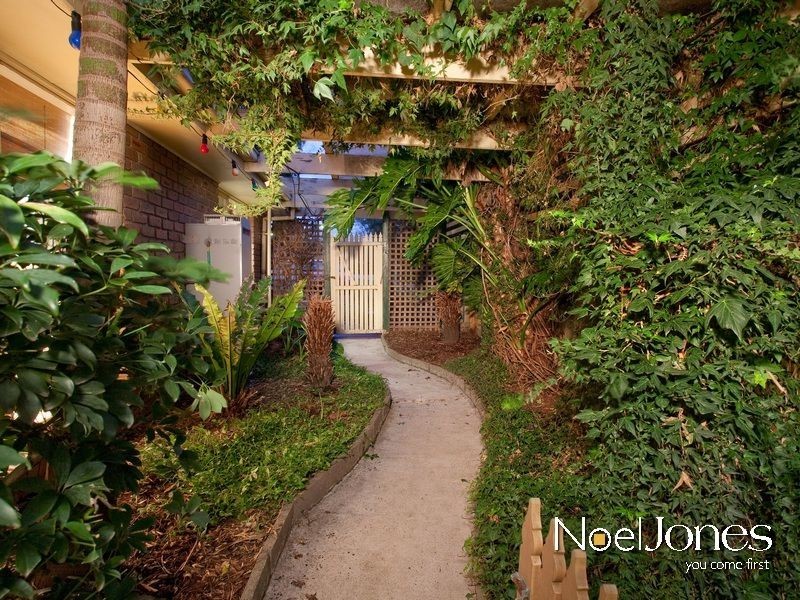 4 Adele Court, Narre Warren VIC 3805