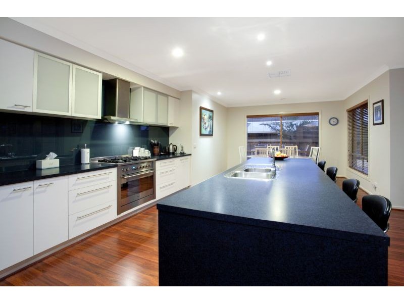 11 Braybrook drive, Narre Warren South VIC 3805