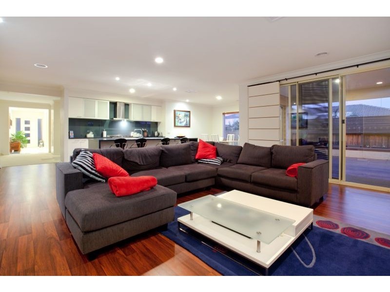 11 Braybrook drive, Narre Warren South VIC 3805
