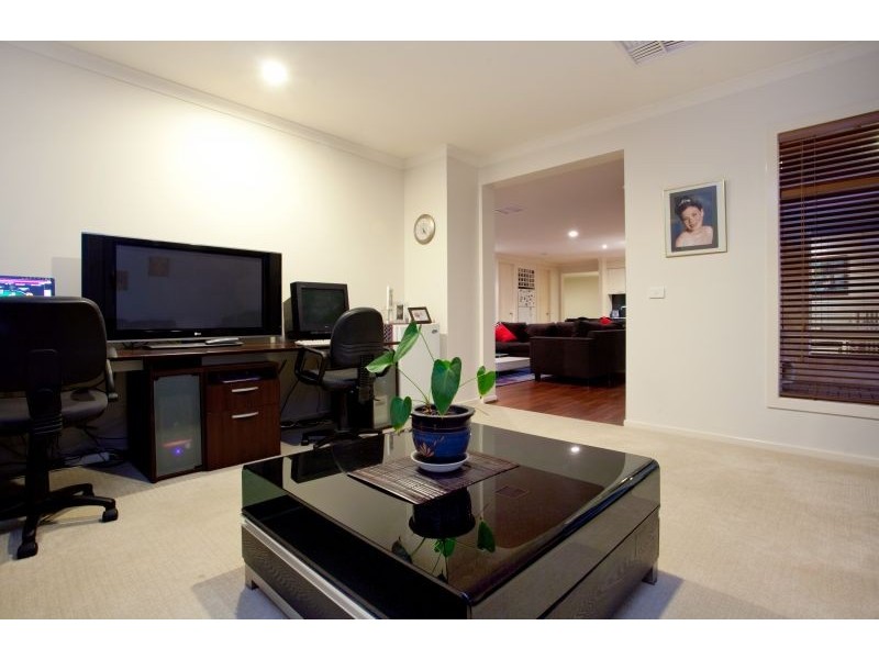 11 Braybrook drive, Narre Warren South VIC 3805