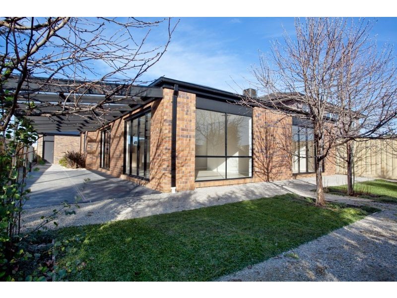 3 Parry Drive, Narre Warren VIC 3805