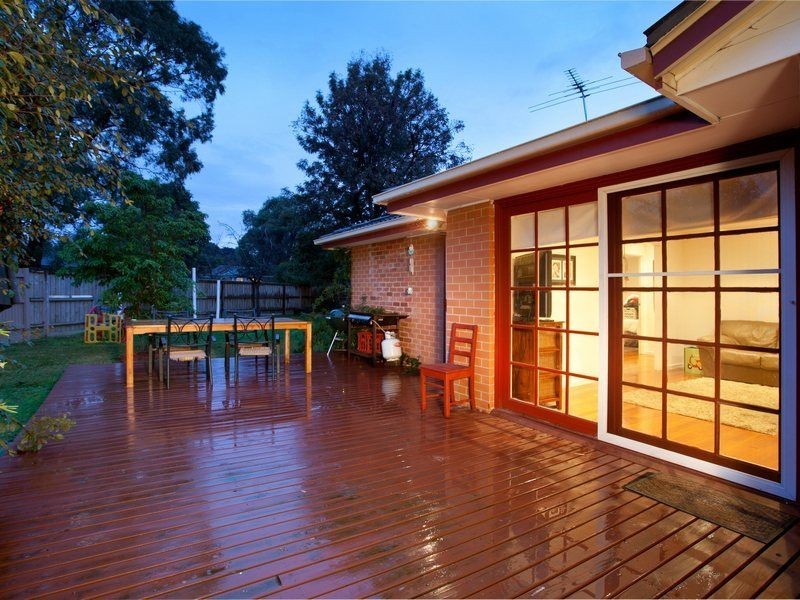 1 Melrose Court, Berwick VIC 3806