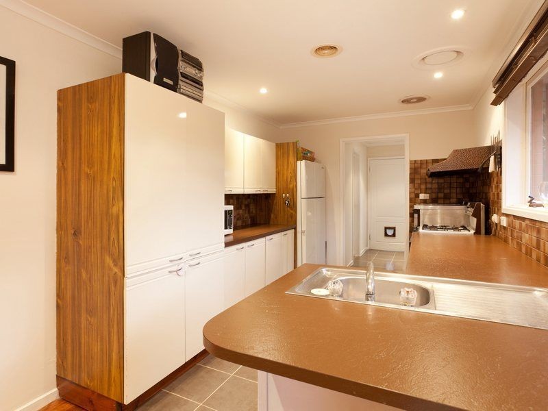 1 Melrose Court, Berwick VIC 3806