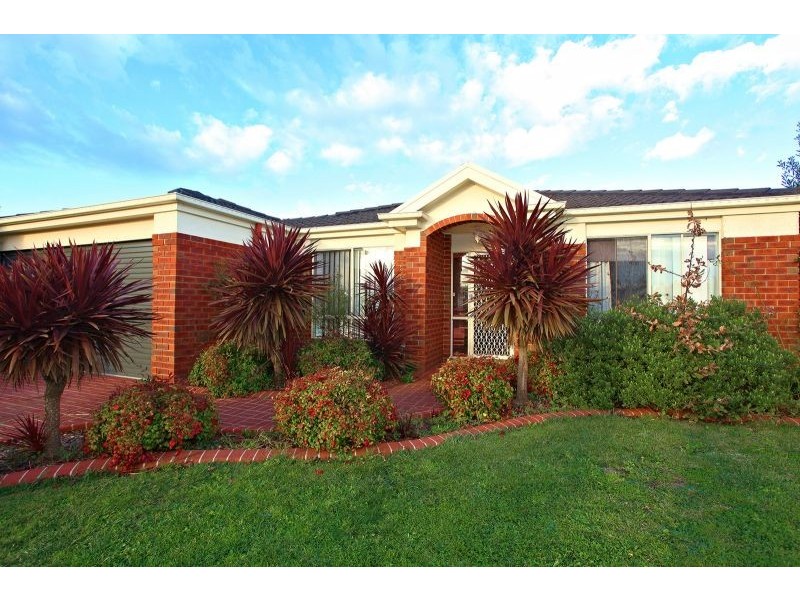 9 Danehill Grove, Berwick VIC 3806