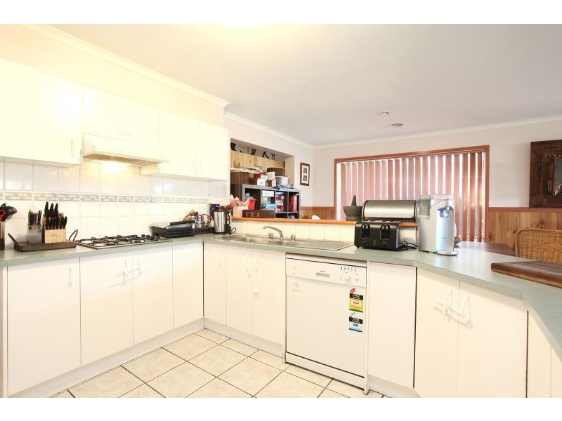 9 Danehill Grove, Berwick VIC 3806