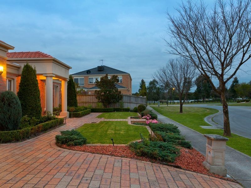3 View Park Circuit, Narre Warren South VIC 3805