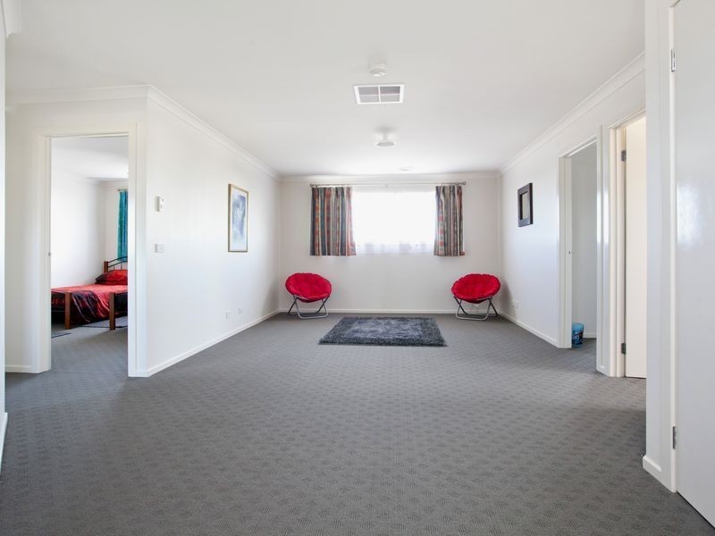 9 Duke Street, Berwick VIC 3806