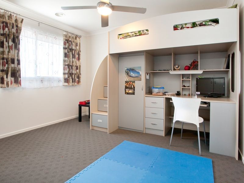 9 Duke Street, Berwick VIC 3806