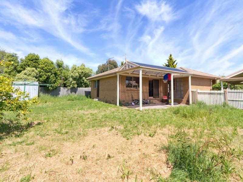 9 Dewsbury Court, Narre Warren South VIC 3805