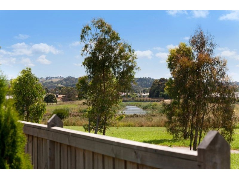 67 Loxley Boulevard, Narre Warren South VIC 3805