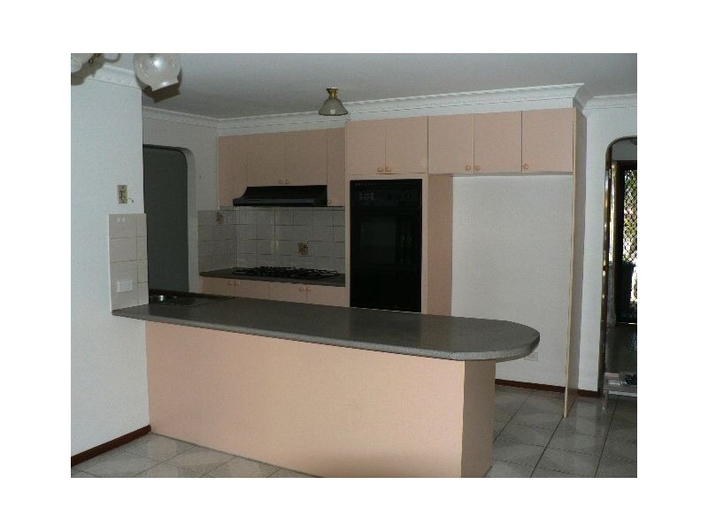 26 Howitt Court, Berwick VIC 3806