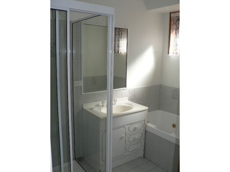 26 Howitt Court, Berwick VIC 3806