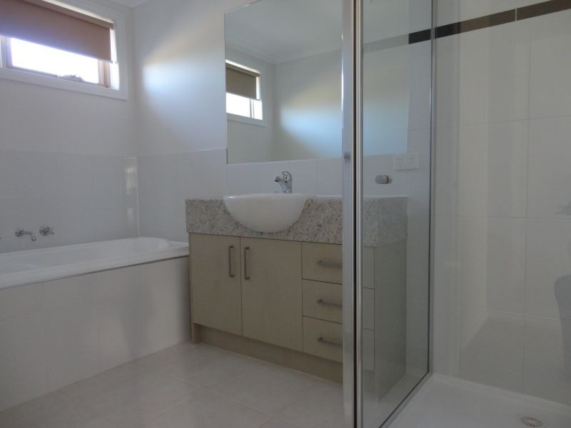 1/312 CENTRE ROAD, Narre Warren South VIC 3805