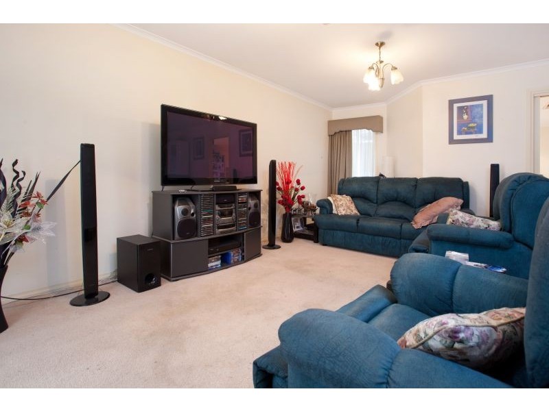 1 Foulds Court, Berwick VIC 3806